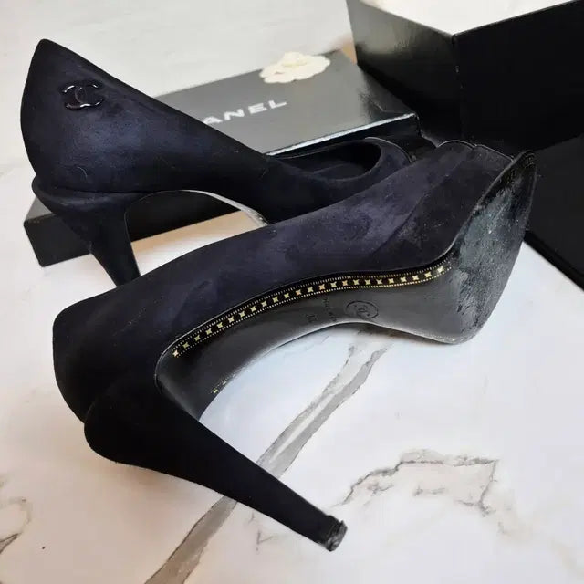 Chanel Navy Suede and Black Patent Leather Pumps, Size 38