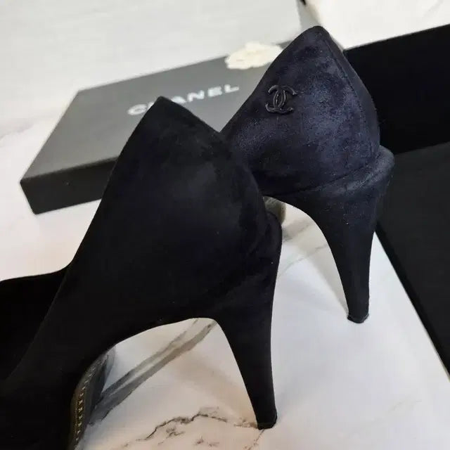 Chanel Navy Suede and Black Patent Leather Pumps, Size 38