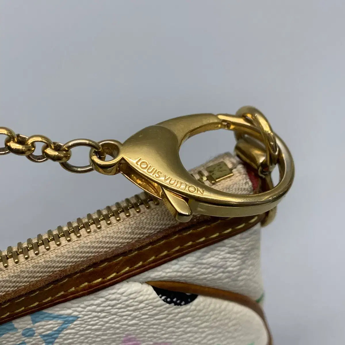 267000078 Louis Vuitton Monogram Multicolor Mila Pochette M160096