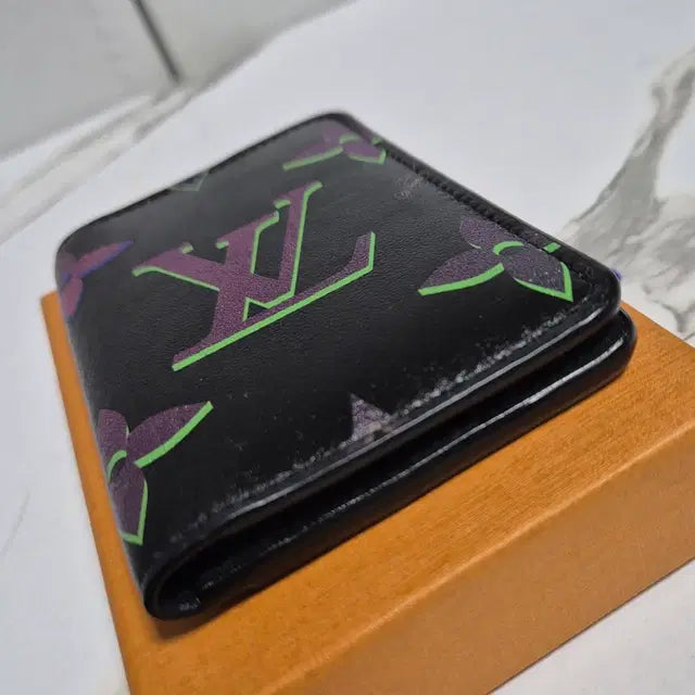 Louis Vuitton Pocket Organizer Black Borealis Card Holder