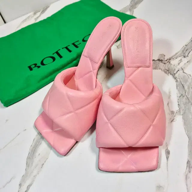 Bottega Veneta Lido Pink Quilted Mule Sandals, Size 37