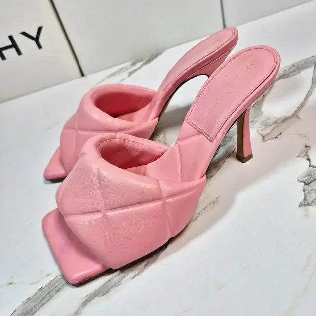 Bottega Veneta Lido Pink Quilted Mule Sandals, Size 37