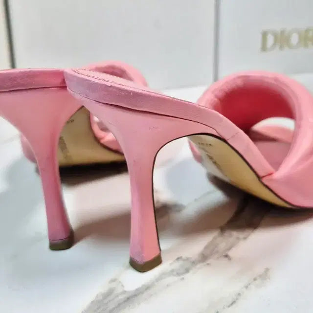 Bottega Veneta Lido Pink Quilted Mule Sandals, Size 37