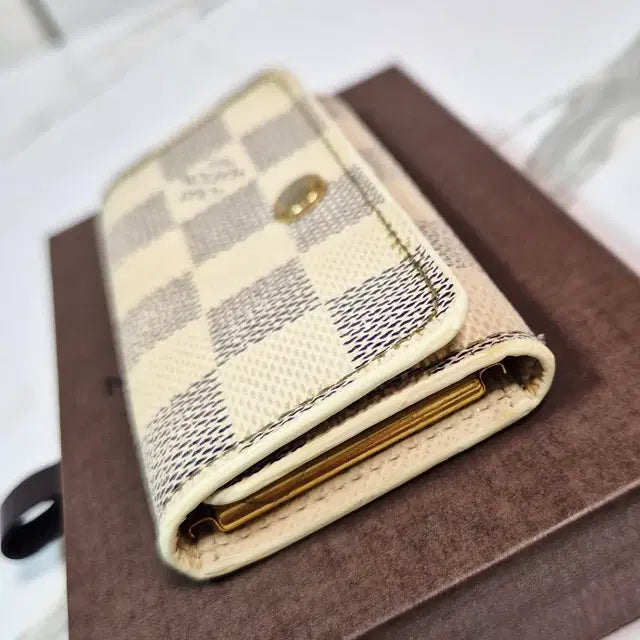 Louis Vuitton Damier Azur 4-Key Holder