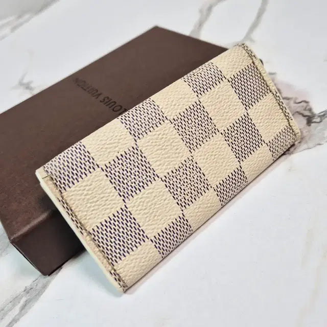 Louis Vuitton Damier Azur 4-Key Holder
