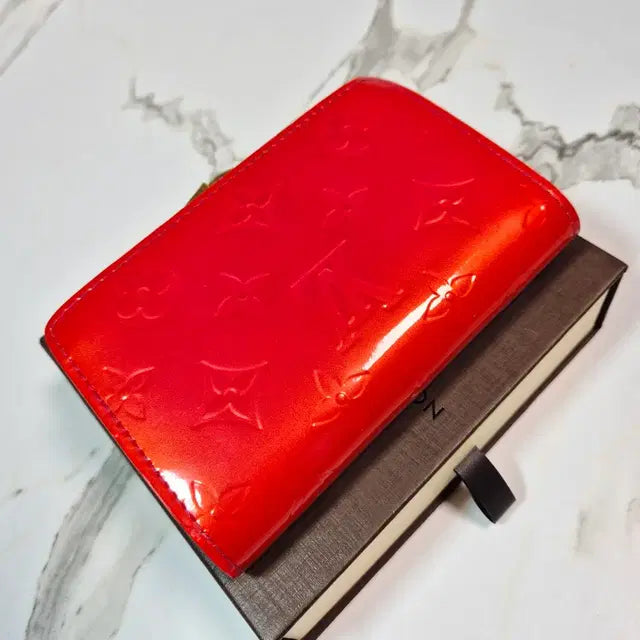 Louis Vuitton Monogram Vernis Women’s Wallet