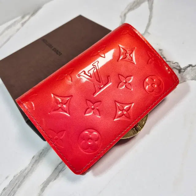 Louis Vuitton Monogram Vernis Women’s Wallet