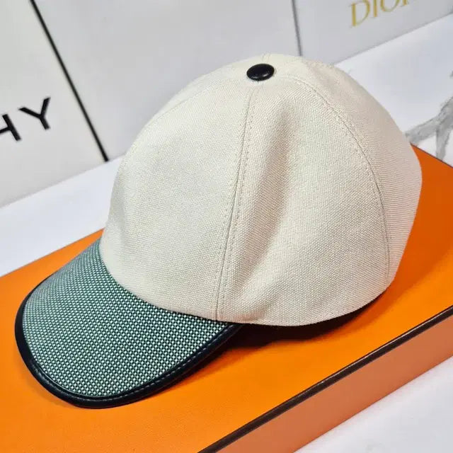 Hermès Tess Pop Cap, Size 58