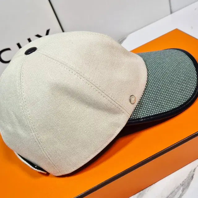 Hermès Tess Pop Cap, Size 58