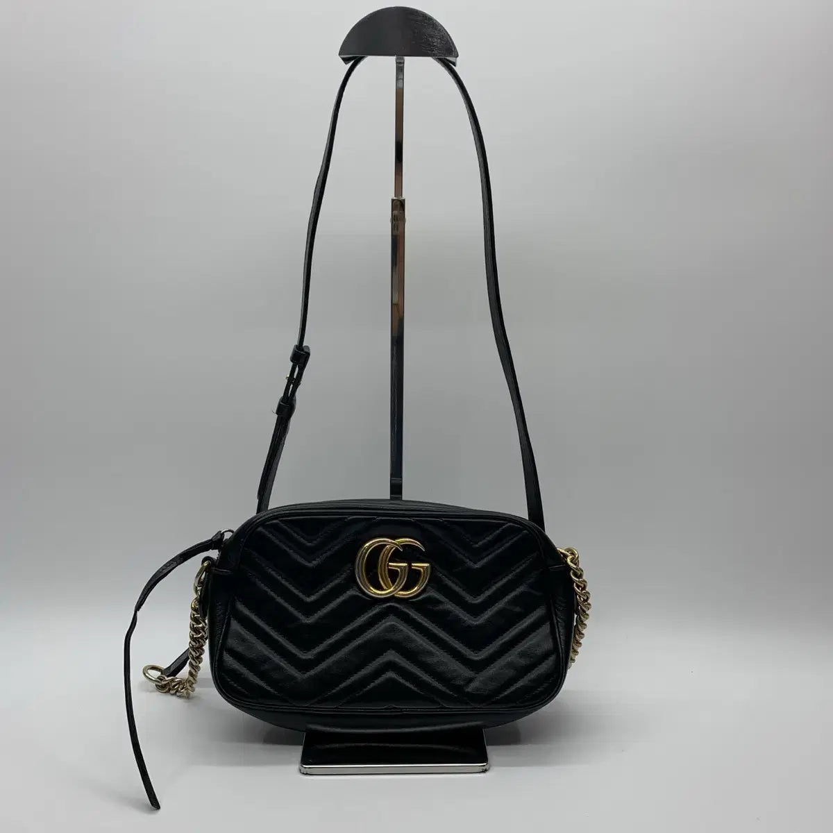 GUCCI GG Marmont Matelassé Small Camera Shoulder Bag
