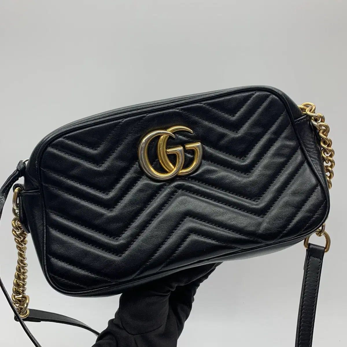 GUCCI GG Marmont Matelassé Small Camera Shoulder Bag