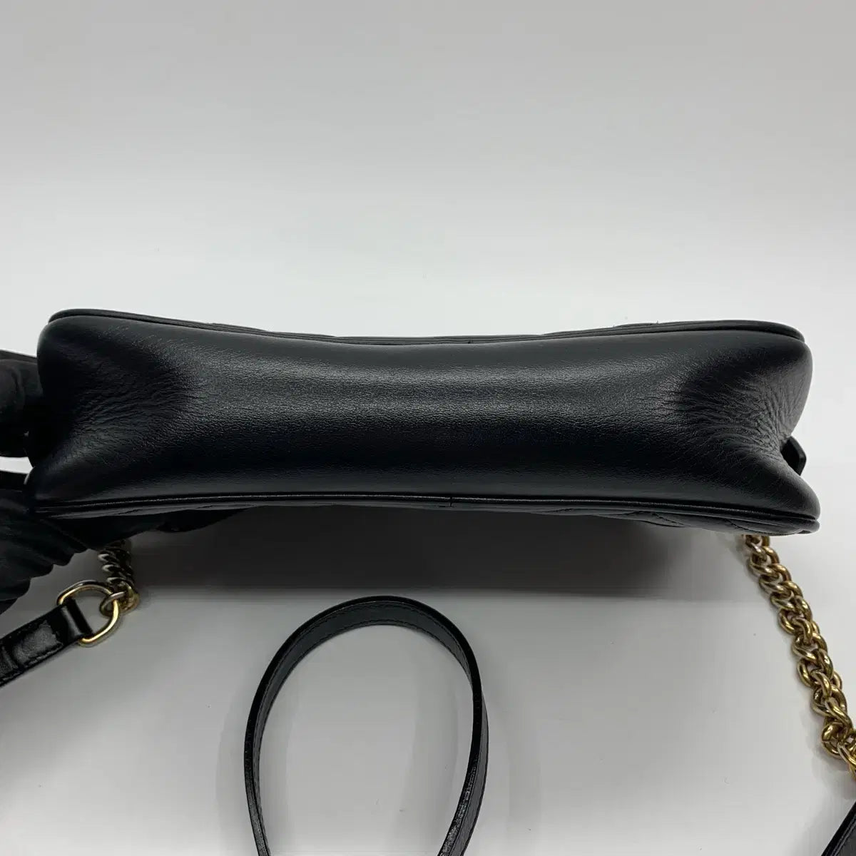 GUCCI GG Marmont Matelassé Small Camera Shoulder Bag