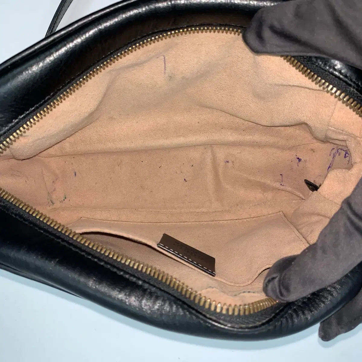 GUCCI GG Marmont Matelassé Small Camera Shoulder Bag