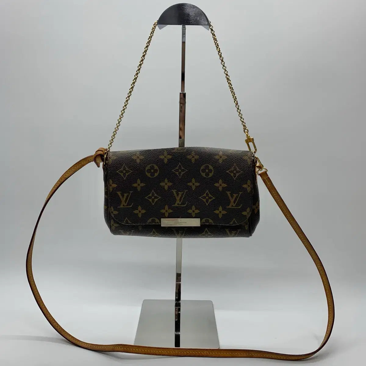 Louis Vuitton Monogram Favorite PM Shoulder Bag M40717