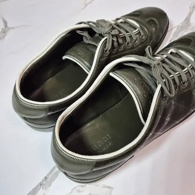 Gucci GG Green Leather Sneakers, Size 325