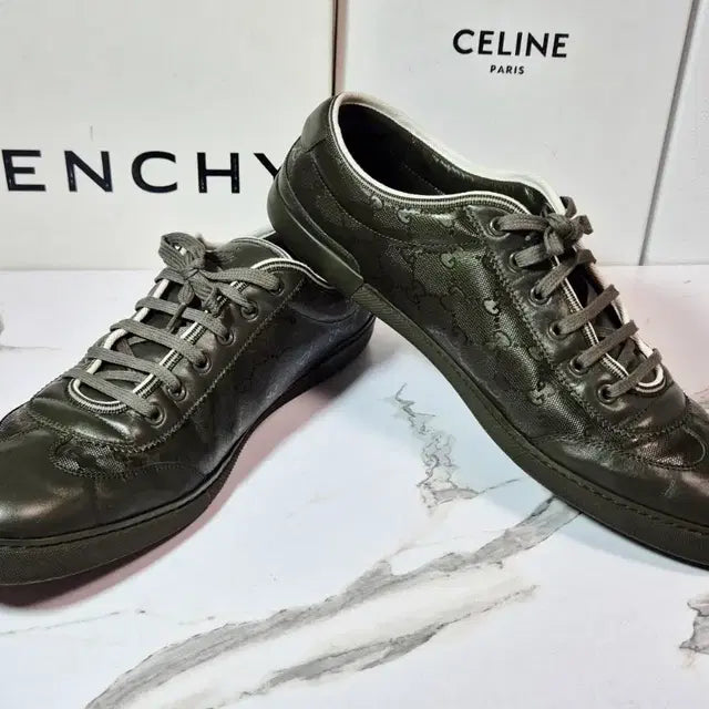 Gucci GG Green Leather Sneakers, Size 325
