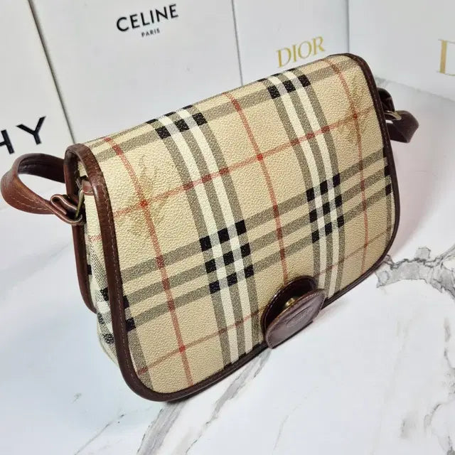Burberry Classic Flap Shoulder Bag / Crossbody Bag