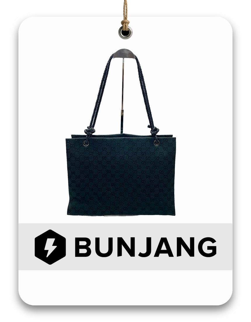 GUCCI Vintage Jacquard Shoulder Bag in Black